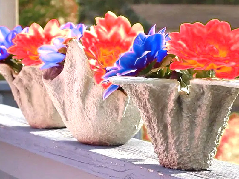 Hemat Uang dengan Pot Bunga Buatan Sendiri yang Colorful